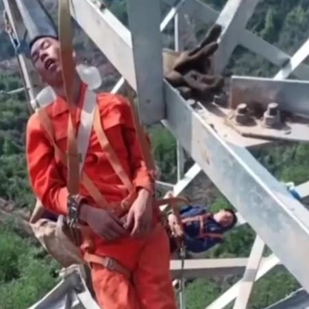 世界电塔排名揭秘,超高压输电线路巨型铁塔成地标建筑