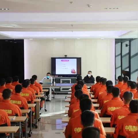 特勤大队重要活动及成果展示,专业救援显英勇,近日,特勤大队举办一系列活动并展示其显著成果。作为训练精良的特勤力量,队员们在紧急救援任务中展现专业素养和救援能力。报道重点关注大队最新动态和重要成就,展现其在保障社会安全方面的贡献。期待特勤大队继续发挥重要作用,为社会安全稳定贡献力量。