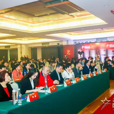 远东新闻头条，今日最新政治、经济与社会动态摘要