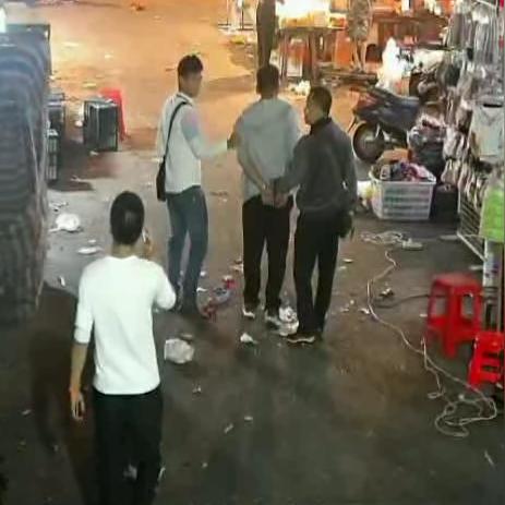 石狮命案与盗窃事件引起关注，警方全力调查真相