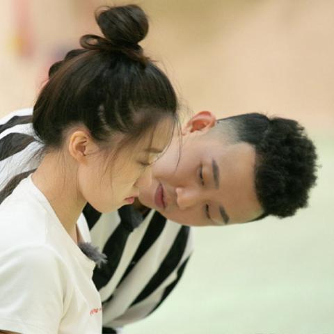 全球猛男歌手及经典歌曲盘点,前十名排行及影响全球音乐产业的力量