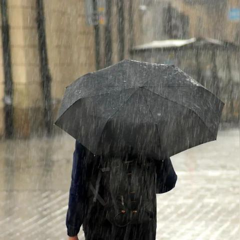 合肥今日暴雨视频最新,合肥暴雨警告