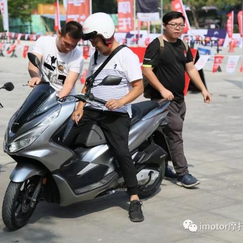 今日摩托头条新闻最新,今日摩托车发布会