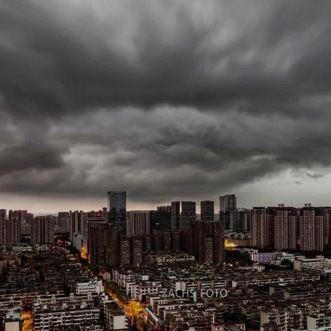 东北冰雹今日最新消息,突发东北大冰雹