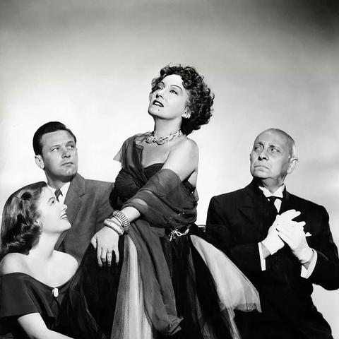 巴斯特基顿修铁路了吗最新消息，巴斯特基顿是哪里人