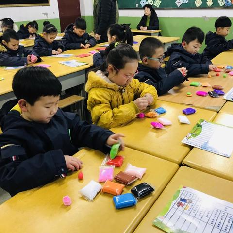 新华小学3班通知公告最新,新华小学贴吧