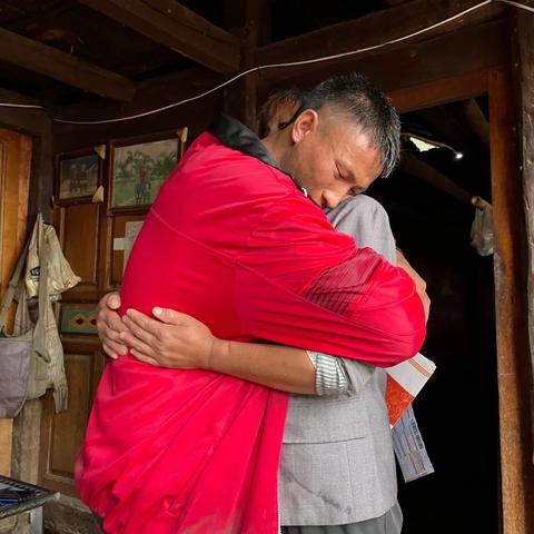 大连残疾大叔的励志故事,挑战生活,传递正能量