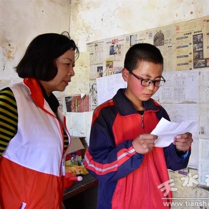 大连残疾大叔的励志故事,挑战生活,传递正能量