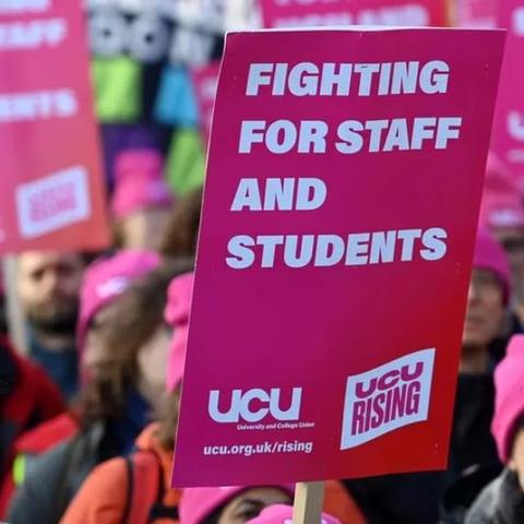 A股票增长强劲,市场前景乐观,投资者需关注风险