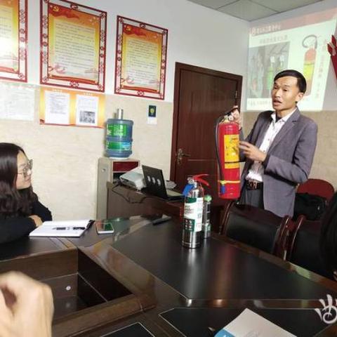 龙华火灾事故最新进展,原因调查与救援行动同步进行