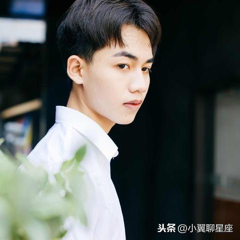 爱充网小程序,轻松下载最新版指南,便捷服务触手可及