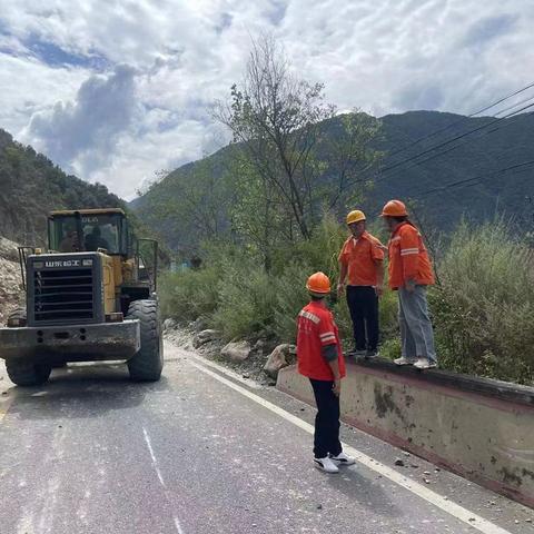 泸定高速火灾事故真相揭秘,强化管理与安全意识刻不容缓