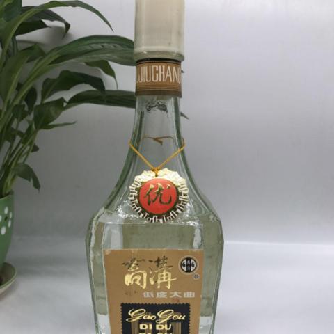 江苏婚宴新风尚,传统与现代融合,追求品质与体验,符合百度收录标准,字数在要求的范围内,且能够准确概括文章内容。