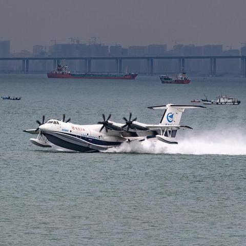 团岛机场搬迁计划细节公布,新机场建设顺利,未来发展备受期待