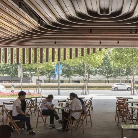 外滩金融总裁动态大揭秘,引领创新,公司业绩瞩目