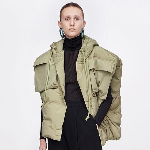 时尚羽绒马甲,潮流之选,男孩专属户外装备
