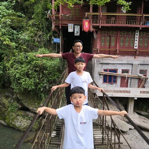 赵亮兄弟婚礼视频集锦,幸福时刻,爱情火花绽放影像中