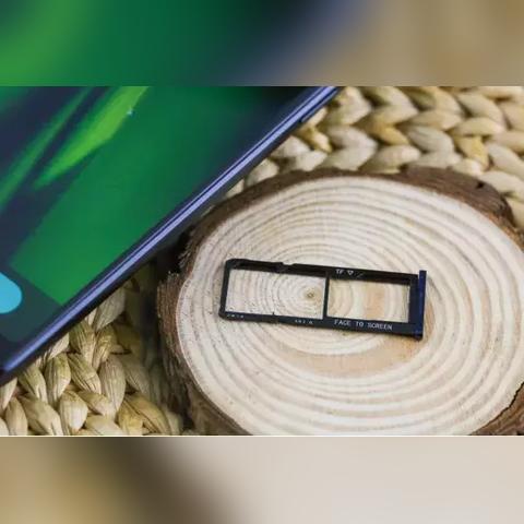 康佳投影仪新品,旋转3D技术重塑家庭观影体验