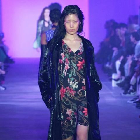 线条美学引领潮流新风尚,网红爆款展现独特魅力与趋势展望