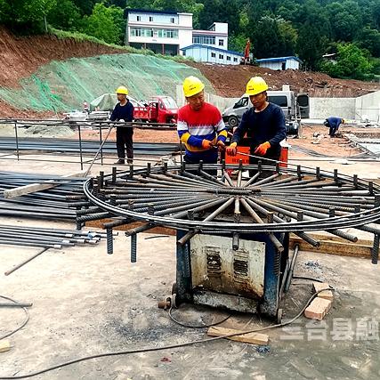 德遂高速火灾事故现场,全力救援调查,关注事故原因及伤亡情况