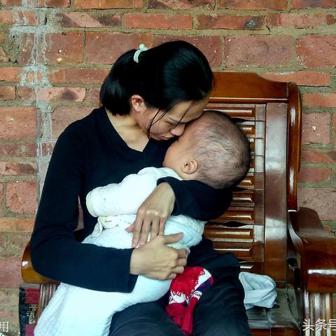 茂名平山车祸致多人伤亡，事故后续及原因调查进行中，救援工作紧张展开