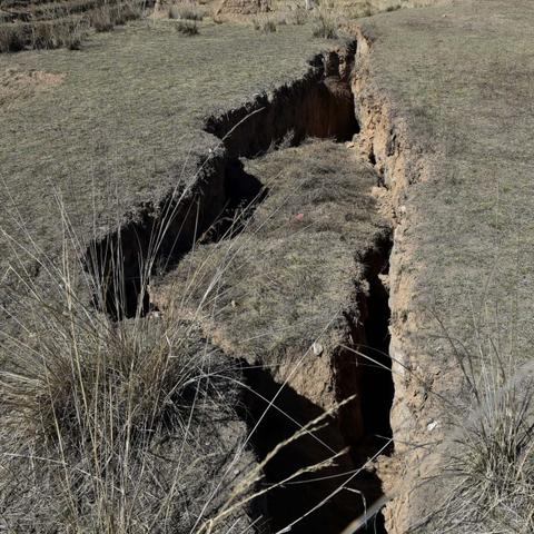 太原大同高铁顺利开通,助力区域经济发展与交通便捷化