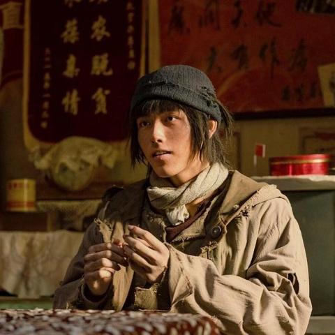 明星生活背后的真实故事,深度观察与娱乐新闻大解析