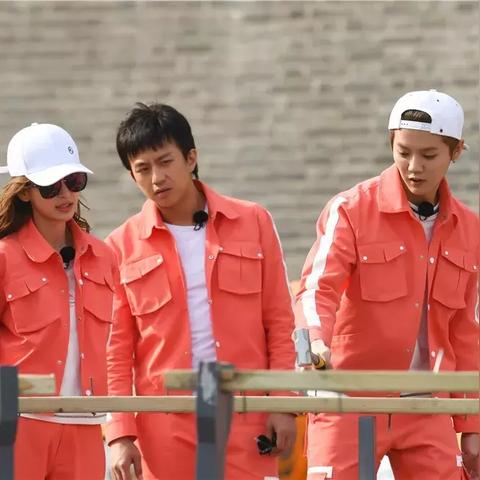 跑男第七期热血竞技与欢乐碰撞,嘉宾激情展现不容错过!在线观看指南