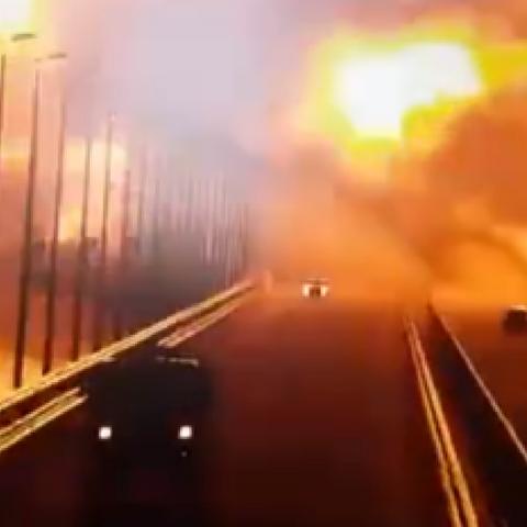 客车爆炸事故原因调查及安全防范措施加强关注