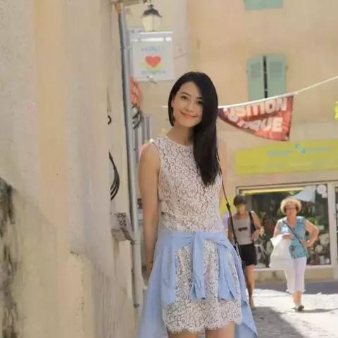 最新无袖女上衣,旅游必备,优雅时尚透气单品