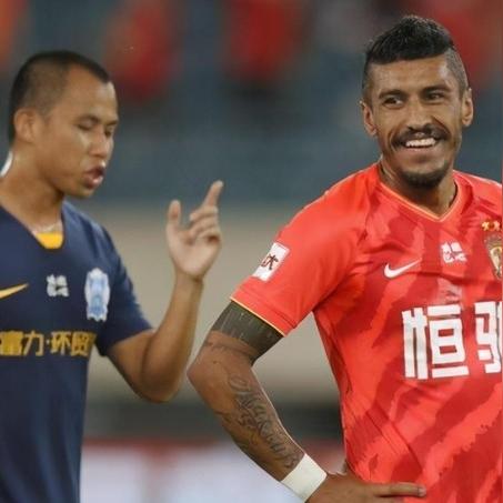 国足新名单亮点揭晓,退役球员入选,重塑中国足球未来!