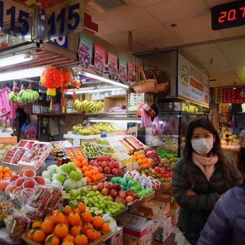 菜市果摊摆放新标准实践探索,提升管理效率与消费者体验