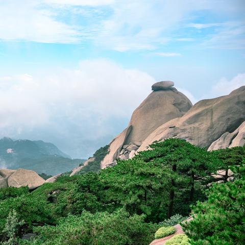 南岳风光，自然美景绝伦，旅游胜地探秘